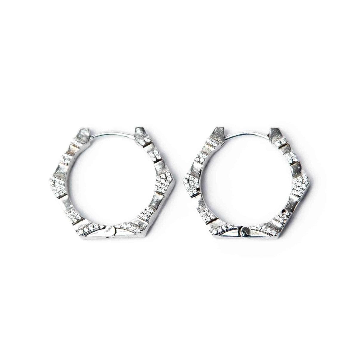 GVDŠ 3D bolt hoop earrings